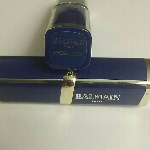 L'Oréal BALMAIN Rebellion lipstick - Picture 4 of 7
